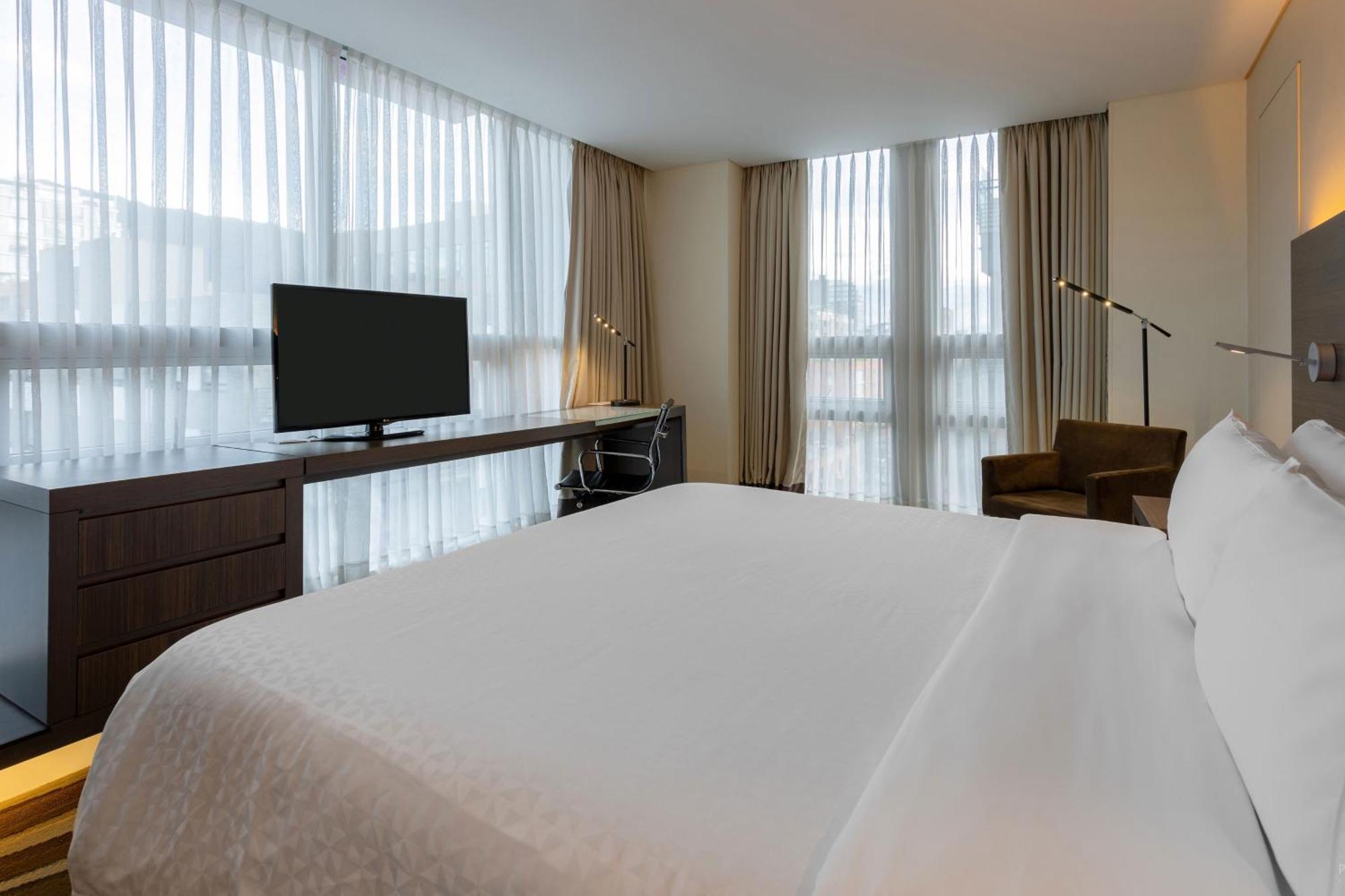 Four Points By Sheraton Bogota Buitenkant foto
