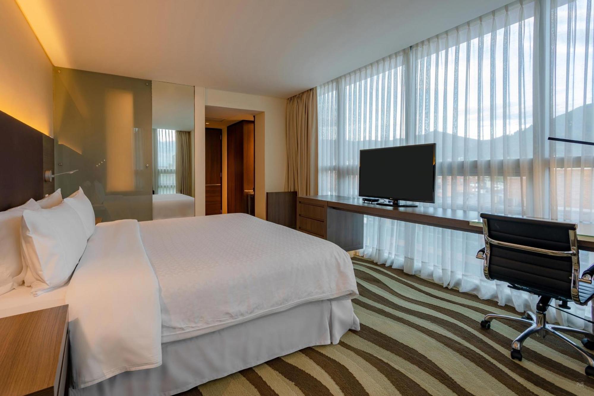 Four Points By Sheraton Bogota Buitenkant foto