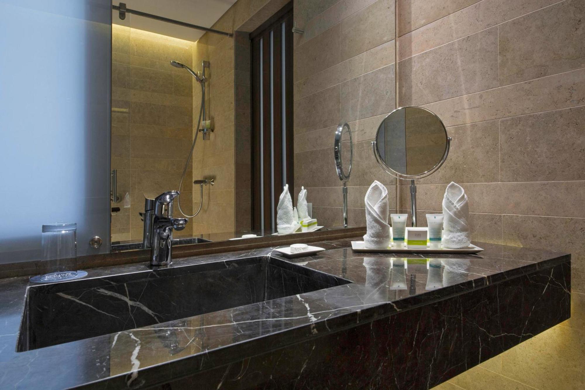 Four Points By Sheraton Bogota Buitenkant foto