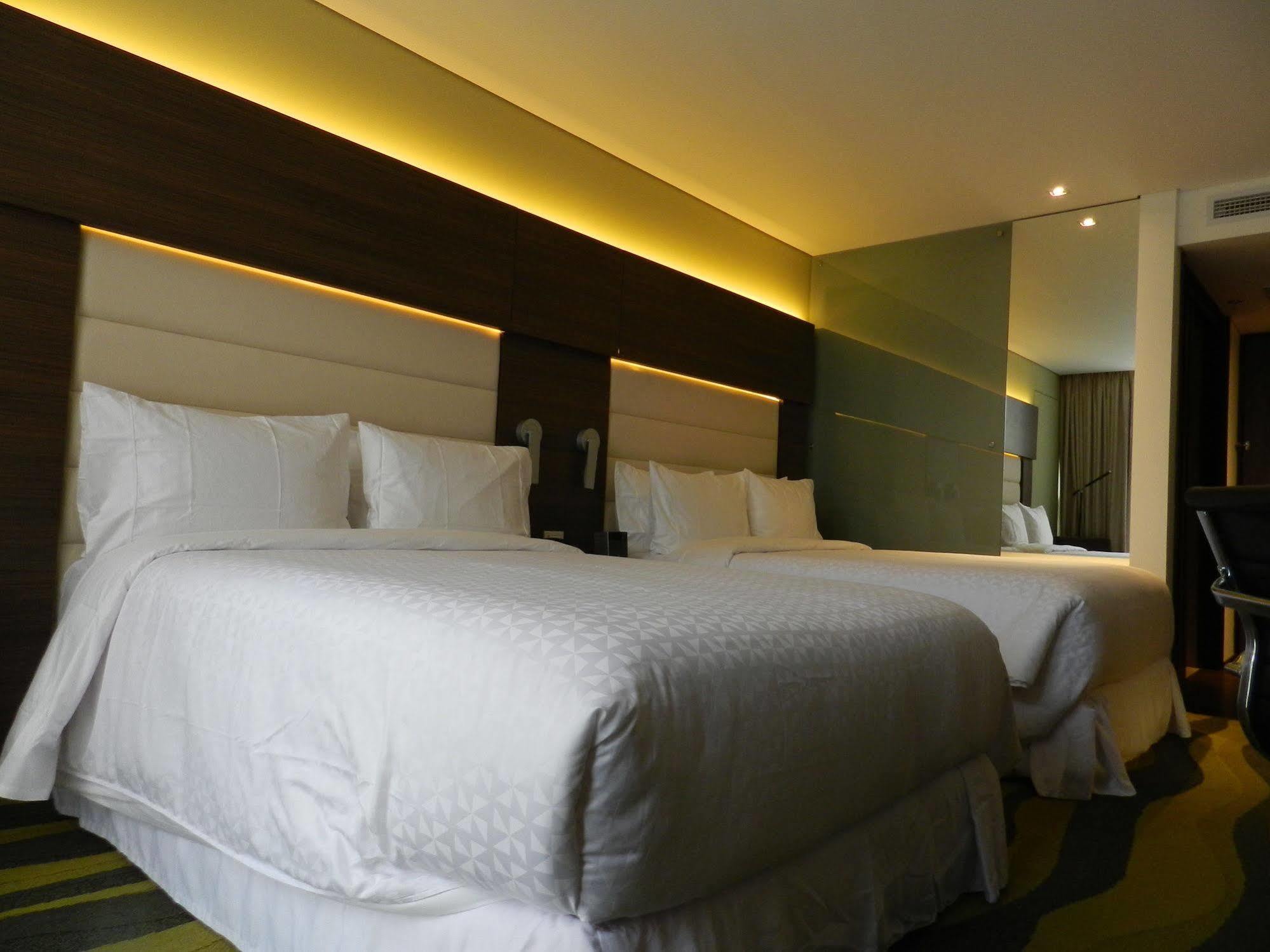 Four Points By Sheraton Bogota Buitenkant foto